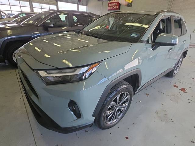 2022 Toyota RAV4 Hybrid XLE Premium AWD photo