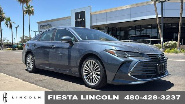 2020 Toyota Avalon Limited FWD photo