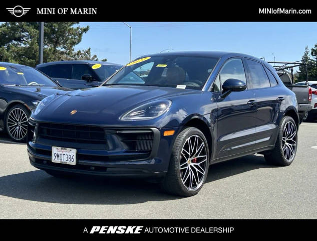 2022 Porsche Macan S AWD photo