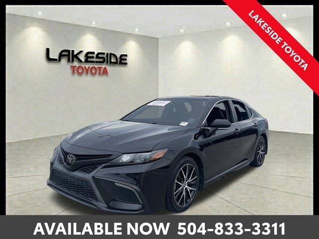 2022 Toyota Camry SE FWD photo