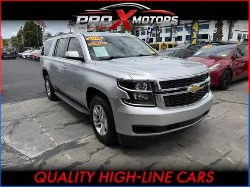 2018 Chevrolet Suburban LT RWD photo