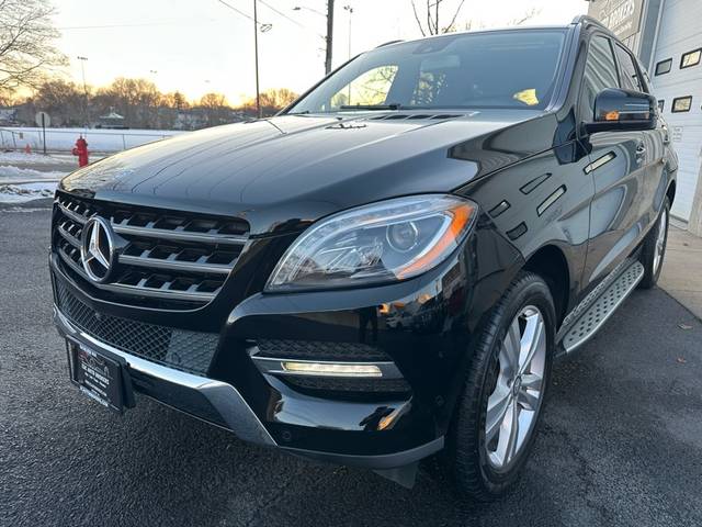 2015 Mercedes-Benz M-Class ML 350 AWD photo