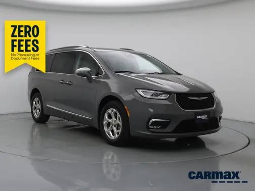 2021 Chrysler Pacifica Minivan Limited AWD photo