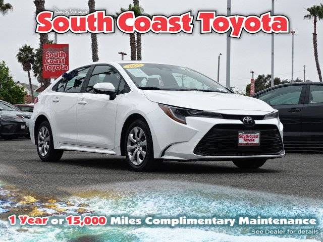 2023 Toyota Corolla LE FWD photo