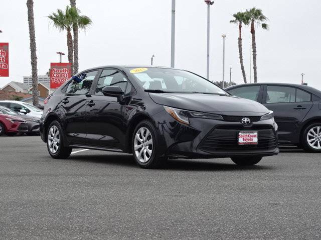 2023 Toyota Corolla LE FWD photo