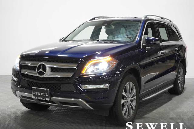 2016 Mercedes-Benz GL-Class GL 450 AWD photo