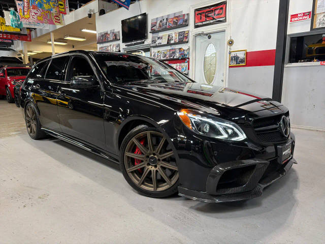 2015 Mercedes-Benz E-Class E 63 AMG AWD photo