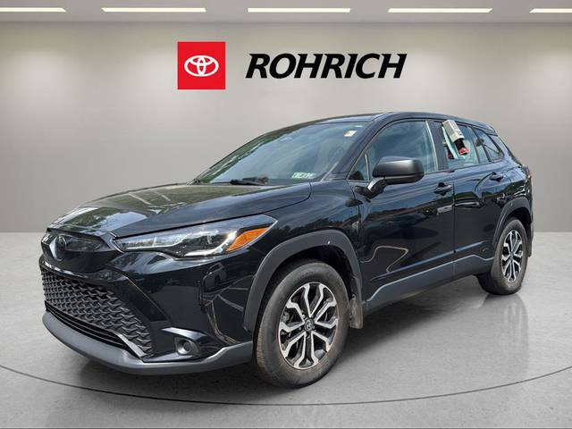 2023 Toyota Corolla Cross  AWD photo