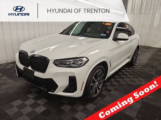 2023 BMW X4 xDrive30i AWD photo