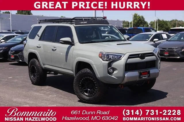 2022 Toyota 4Runner TRD Off Road Premium 4WD photo