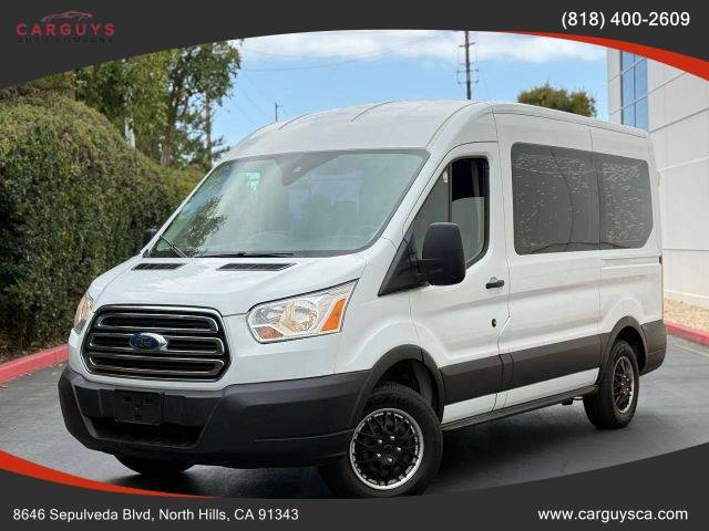2019 Ford Transit Passenger Wagon XLT RWD photo
