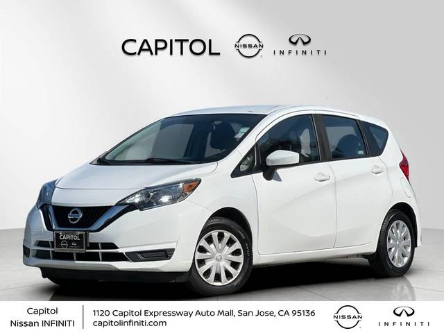 2017 Nissan Versa Note SV FWD photo