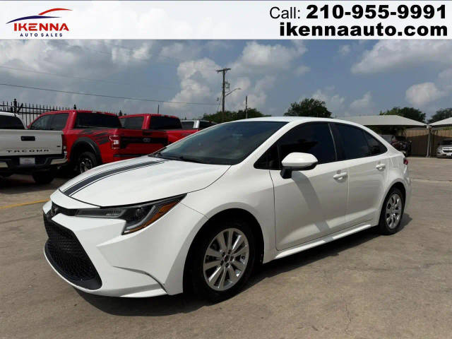 2021 Toyota Corolla LE FWD photo