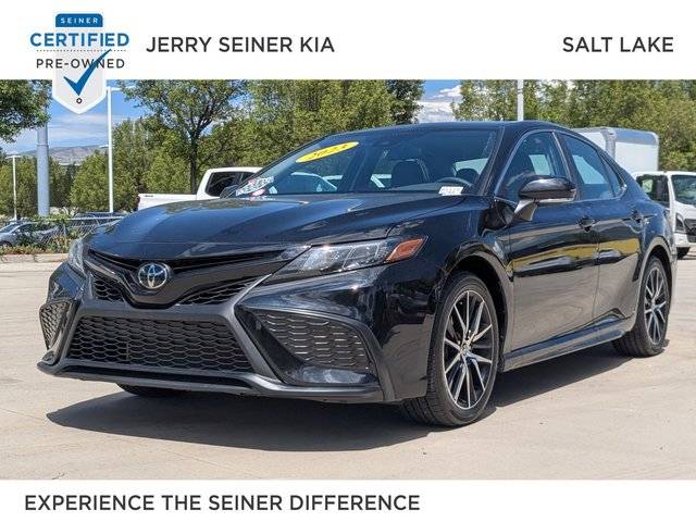 2023 Toyota Camry SE FWD photo