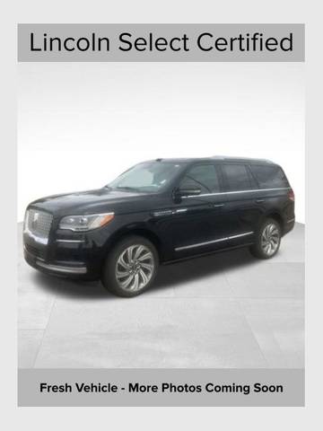 2023 Lincoln Navigator Reserve 4WD photo