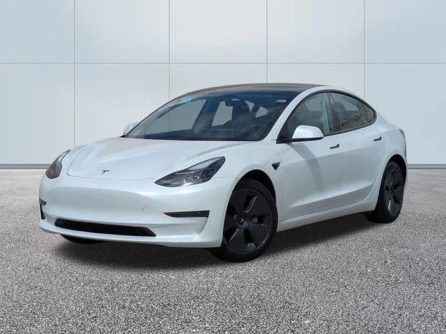 2023 Tesla Model 3 RWD photo
