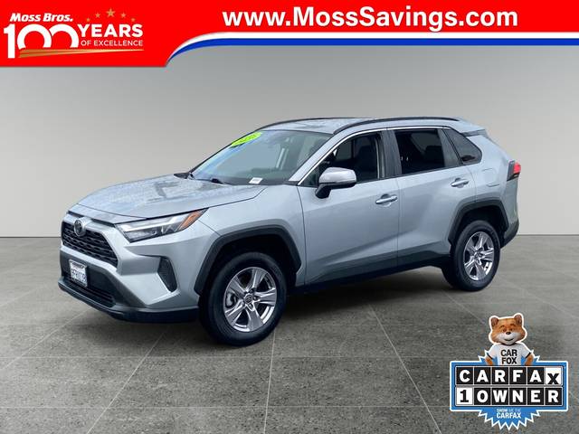 2023 Toyota RAV4 XLE FWD photo