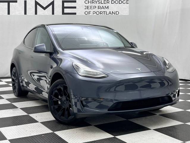2023 Tesla Model Y Long Range AWD photo