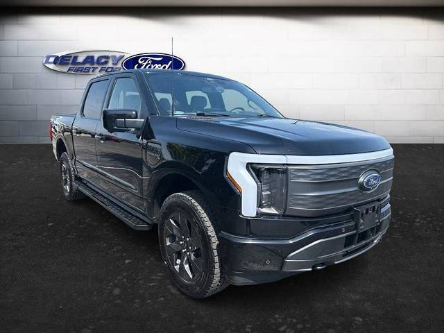 2022 Ford F-150 Lightning LARIAT AWD photo