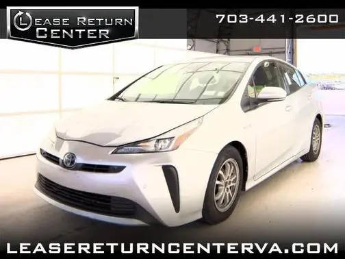 2022 Toyota Prius L Eco FWD photo