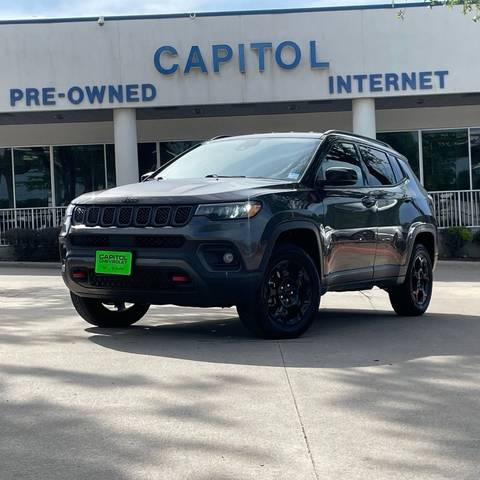 2023 Jeep Compass Trailhawk 4WD photo