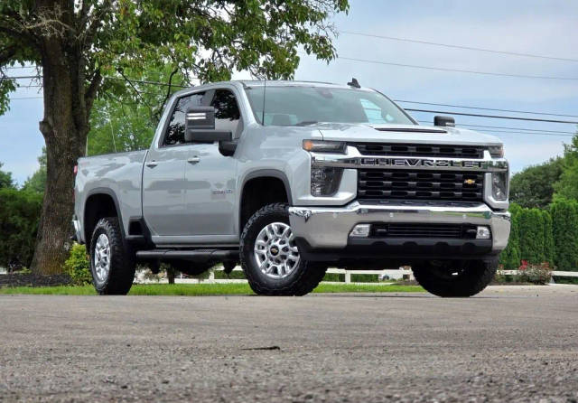 2023 Chevrolet Silverado 2500HD LT 4WD photo