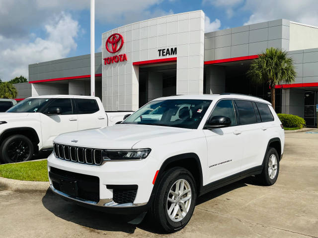 2023 Jeep Grand Cherokee L Laredo RWD photo