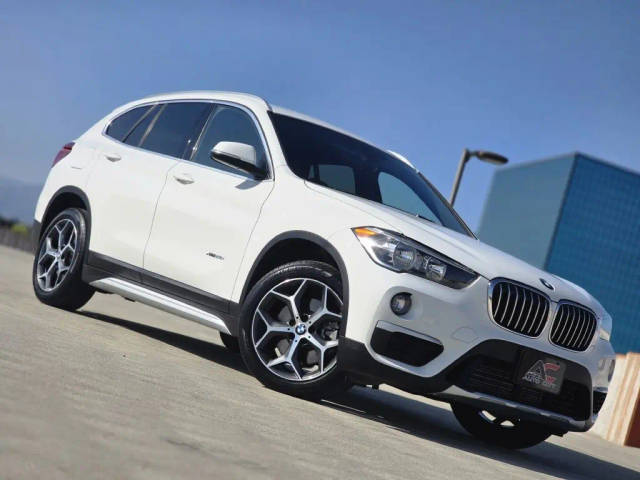 2018 BMW X1 xDrive28i AWD photo