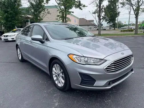 2020 Ford Fusion SE FWD photo