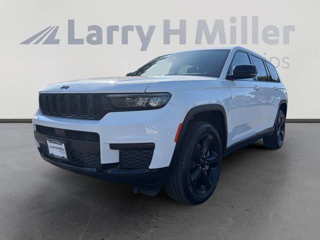 2023 Jeep Grand Cherokee L Altitude 4WD photo