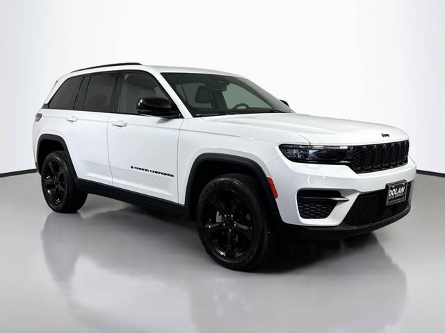 2023 Jeep Grand Cherokee Altitude 4WD photo