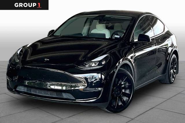 2023 Tesla Model Y AWD photo