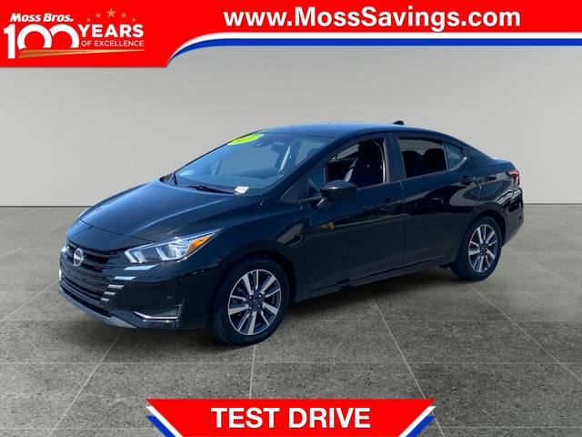 2023 Nissan Versa SV FWD photo
