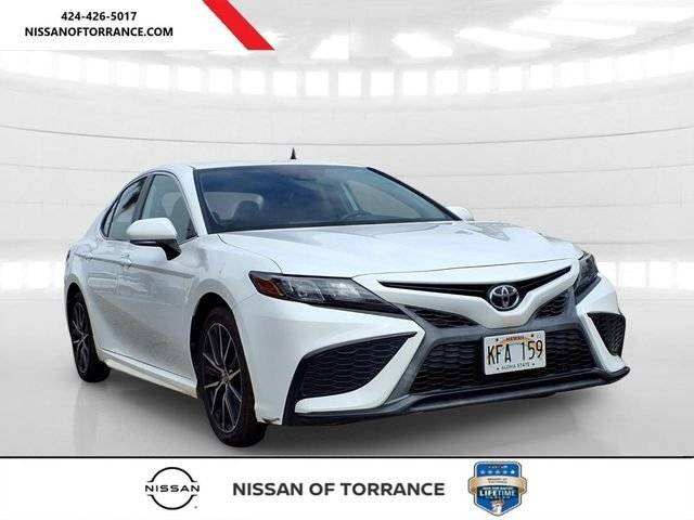 2022 Toyota Camry SE FWD photo