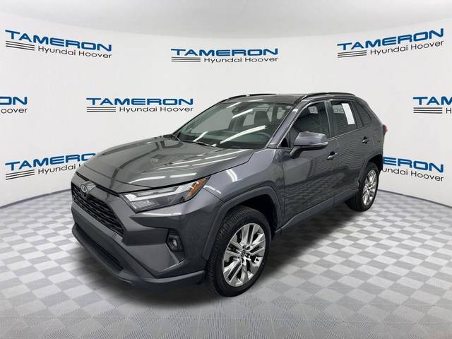 2022 Toyota RAV4 XLE Premium FWD photo