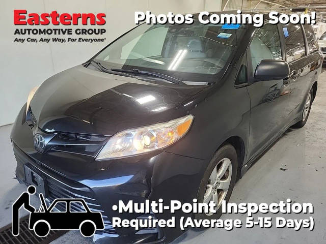 2020 Toyota Sienna L FWD photo