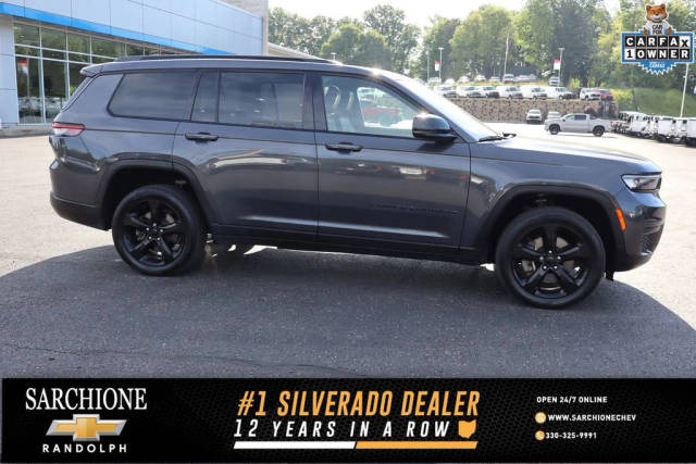 2021 Jeep Grand Cherokee L Altitude 4WD photo