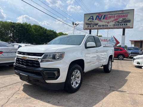 2022 Chevrolet Colorado 2WD LT RWD photo