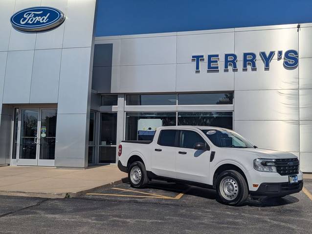 2022 Ford Maverick XL FWD photo
