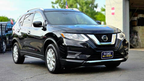 2020 Nissan Rogue SV FWD photo