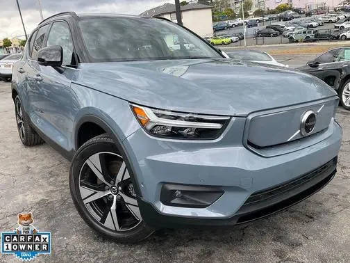 2022 Volvo XC40 Recharge Pure Electric Twin Plus AWD photo