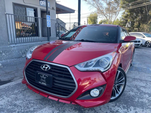 2016 Hyundai Veloster Turbo FWD photo