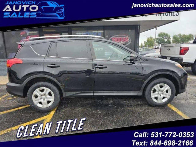 2015 Toyota RAV4 LE AWD photo