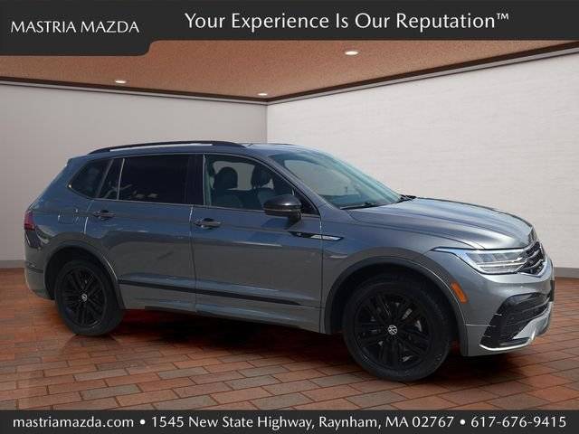 2022 Volkswagen Tiguan SE R-Line Black AWD photo
