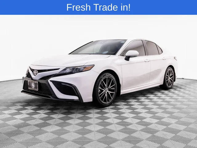 2023 Toyota Camry SE FWD photo
