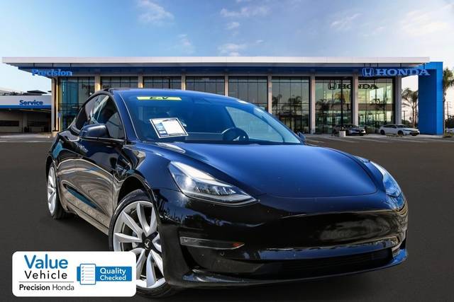 2019 Tesla Model 3 Mid Range RWD photo