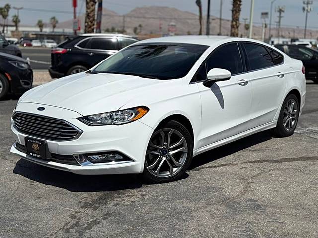 2017 Ford Fusion SE FWD photo