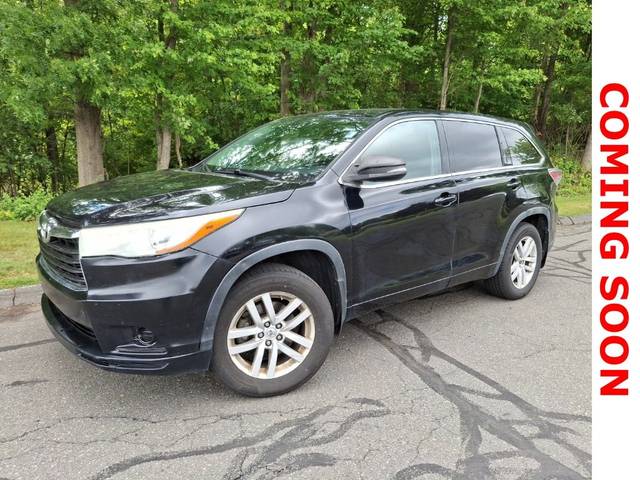 2015 Toyota Highlander LE AWD photo