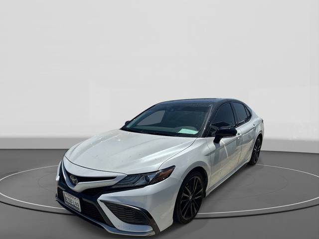 2022 Toyota Camry XSE FWD photo