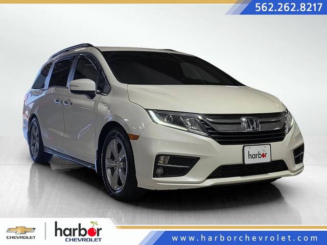 2018 Honda Odyssey EX FWD photo